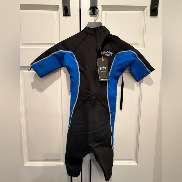 NWT Billabong Absolute Wetsuit Boys Size 12